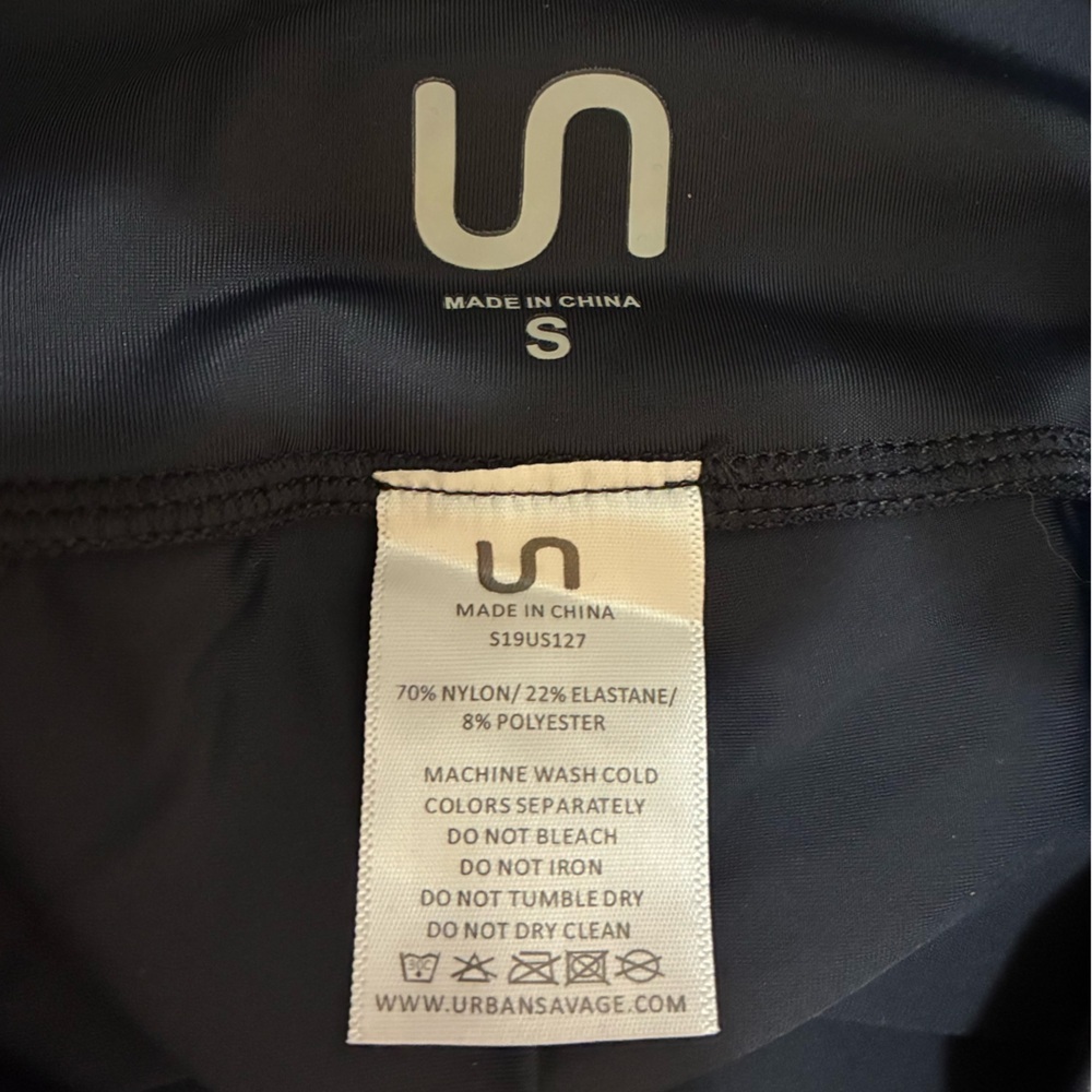 NWT Urban Savage Scallop Leggings Black Citrus Yellow-see pics for measurements - Picture 4 of 8